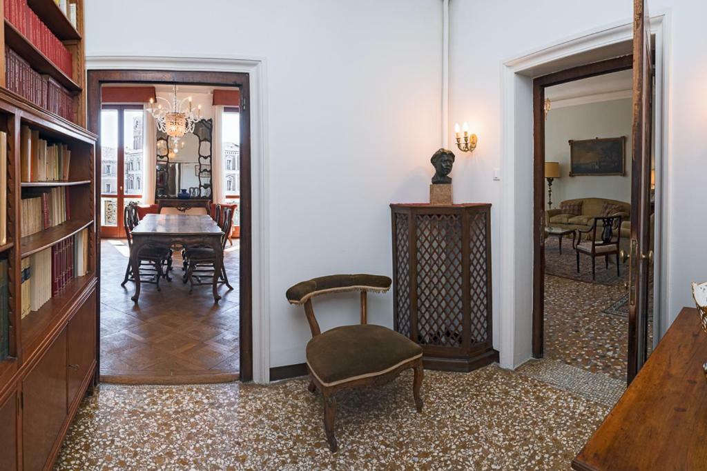 Апартаменты Casa Cattaneo Grand Canal View Венеция Экстерьер фото