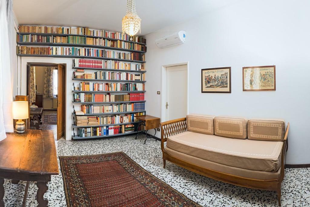 Апартаменты Casa Cattaneo Grand Canal View Венеция Экстерьер фото