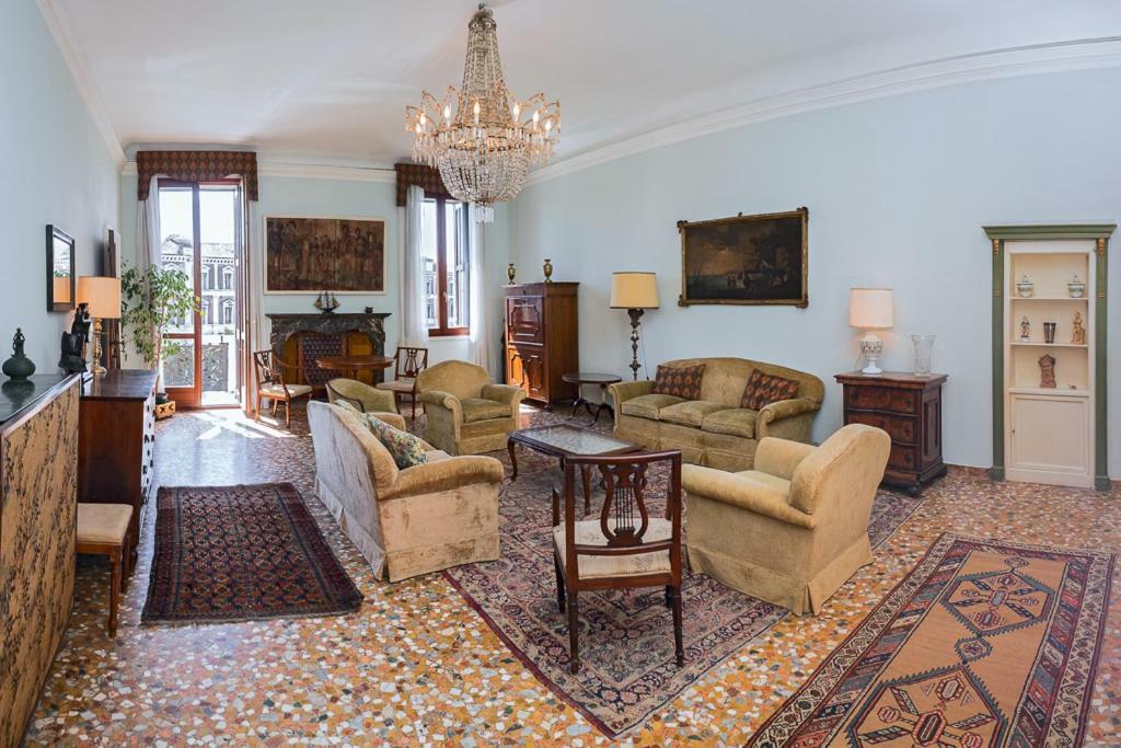Апартаменты Casa Cattaneo Grand Canal View Венеция Экстерьер фото